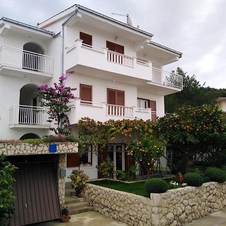 Apartment Mia - Spacious Apartment On 85 M2 With Beautiful Sea View Трогир Экстерьер фото