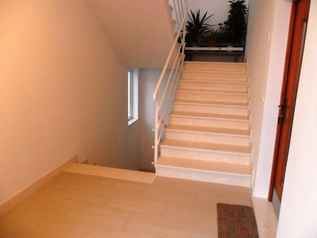 Apartment Mia - Spacious Apartment On 85 M2 With Beautiful Sea View Трогир Номер фото